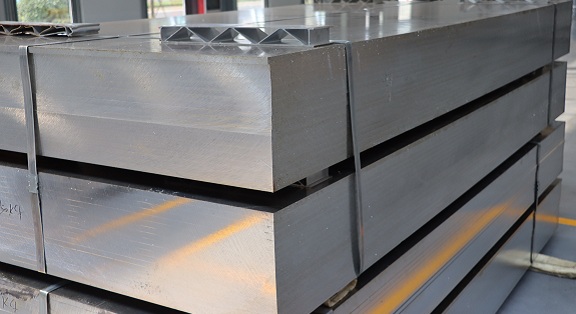 尊龙凯时鋁業-鋁合金汽車板