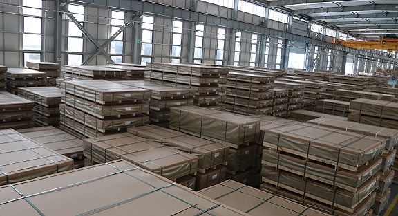 尊龙凯时鋁業-鋁板出口工廠